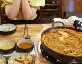 #청담물갈비 #남친풀코스#스타벅스부천점 ❣️